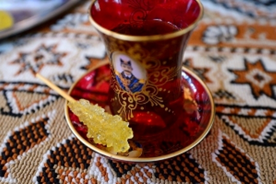 چای قلم درجه یک ایرانی محصول محلی گیلان، طبیعی و خالص(بسته 3000 گرمی)
